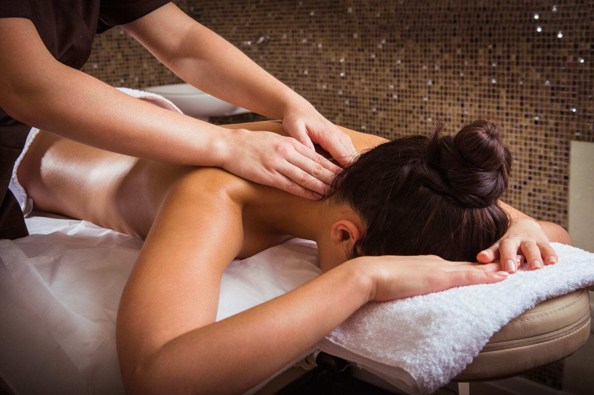 body-massage-in-varanasi